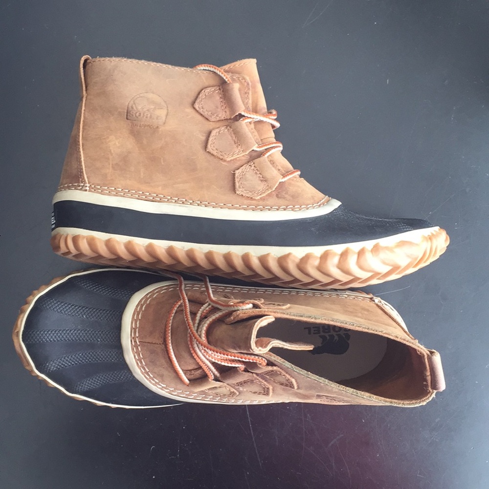 Sorel ‘Out n About’ Leather Boot